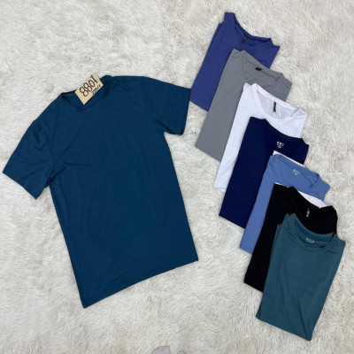 Remera drifit masculino